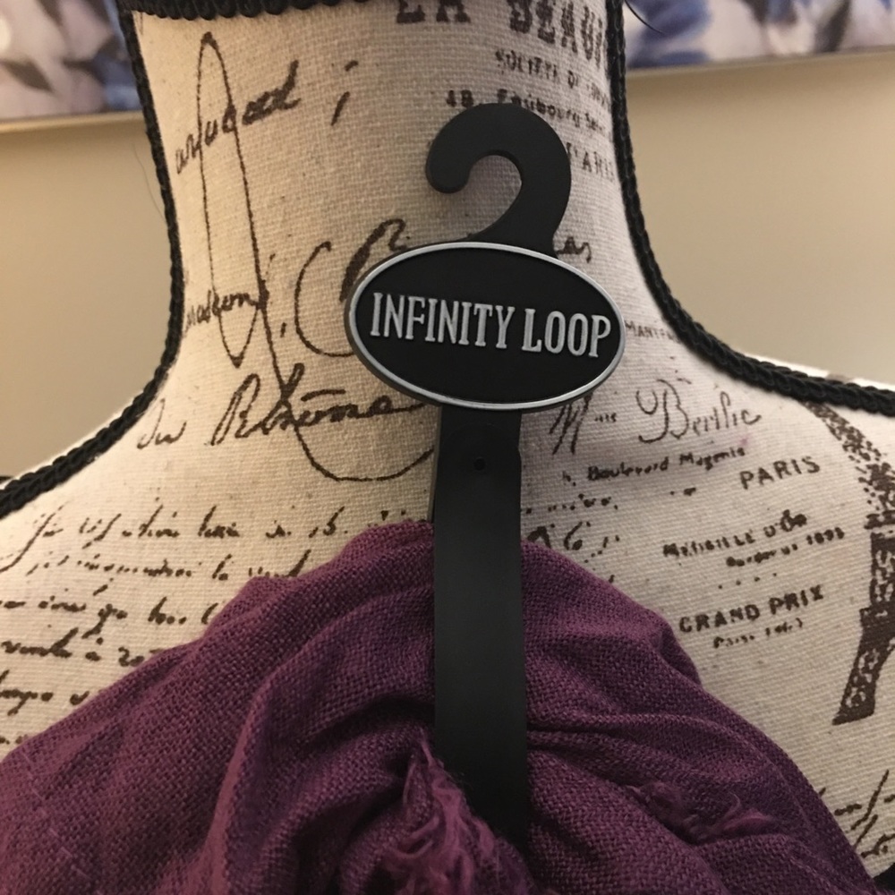 🌹NewDirectionsChevronPleatedInfinityLoopScarves - Picture 5 of 8
